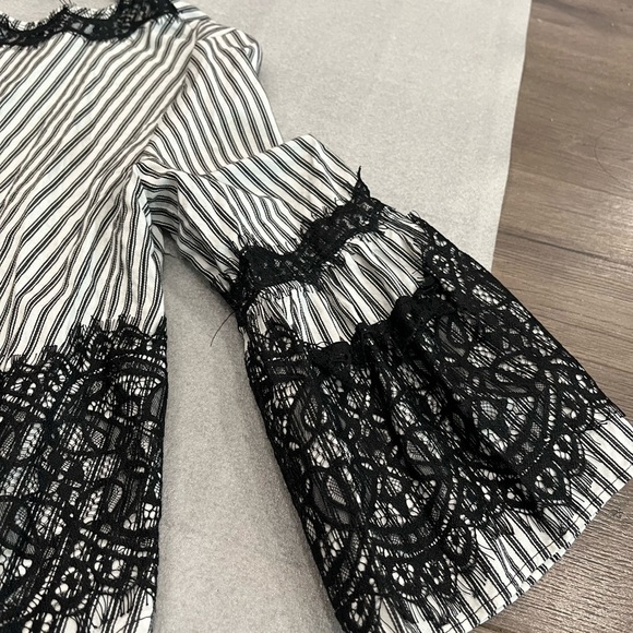 [L]Zara Black White Stripped Lace Cotton Bell Sleeve Blouse - Picture 6 of 11